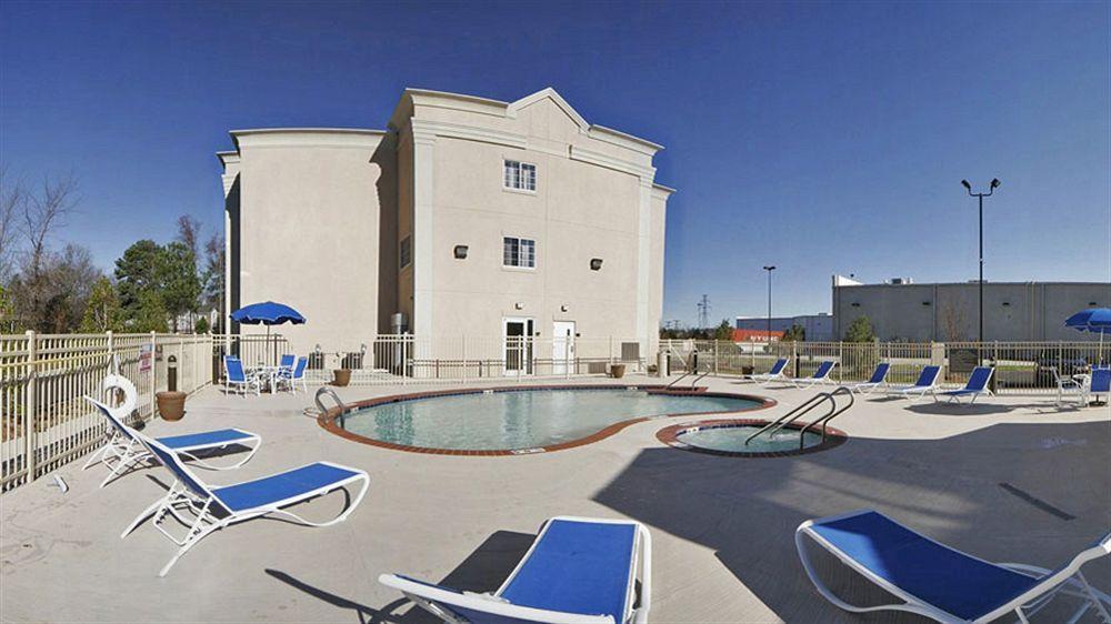 Best Western Plus Newport News Extérieur photo