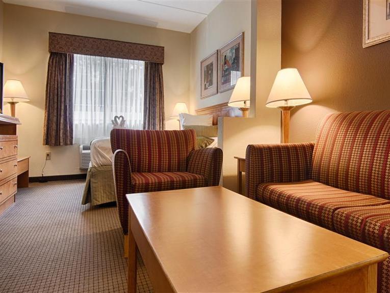 Best Western Plus Newport News Extérieur photo