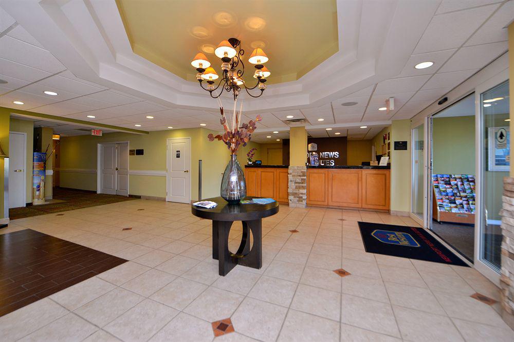Best Western Plus Newport News Extérieur photo